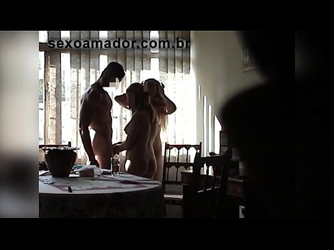 ❤️ Manasa lehilahy goavam-be sy olona telo miaraka aminy ny namany manao firaisana ️ Vaovao rosiana amin'ny pôrnôgrafia mg.xlxxporno.ru ❌